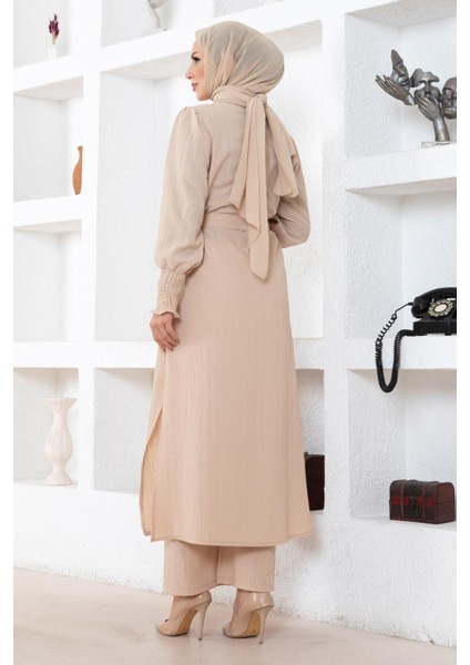 Yırtmaç Detaylı Takım Bej MSW19233-4 fırsatları