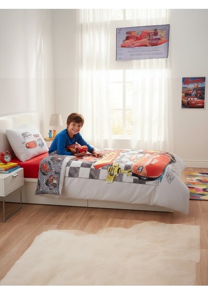 Lisanslı Cars Gri Fast Lastikli Tek Kişilik Nevresim Takımı – %100 Pamuk modelleri