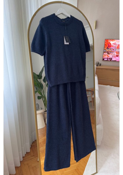 Marka Model Kısa Kol Triko Takım- Lacivert