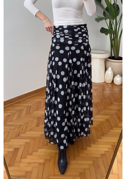 Puantiyeli Şifon Tasarım Etek- Siyah