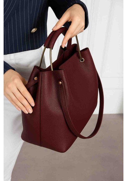 Kadın Bordo Gold Detaylı Suni Deri Omuz ve El Çantası fiyatları