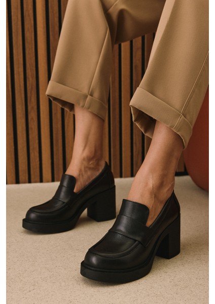 , Kadın Hakiki Deri Ayakkabı 1531050Z25101100Y Siyah