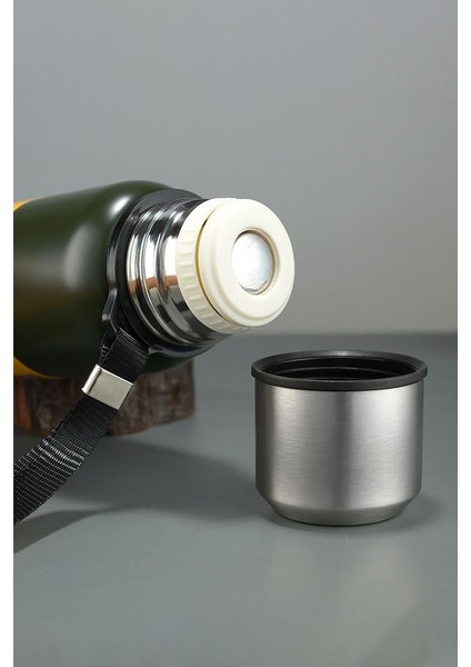 304 L Çelik 750 ml Yeşil Kamp Piknik Termos Tutmalı Termos CIN491YS