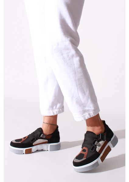 Idil Siyah Kadın Spor