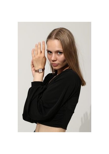 Minimal Kare Kadın Saati Rose Gold Metal Kordon 3 ATM Suya Dayanıklı Beyaz Kadran indirimleri