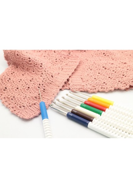 2,5 Mm 15 Cm Plastik Saplı Yün Tığ - 148-7