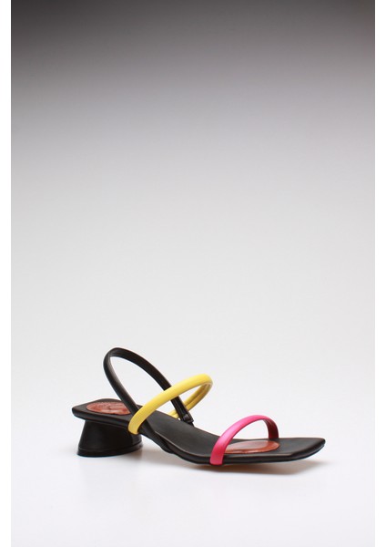 Idil Siyah Cilt Kadın Sandalet modelleri