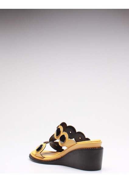 Idil Sarı Cilt Kadın Terlik fırsatları