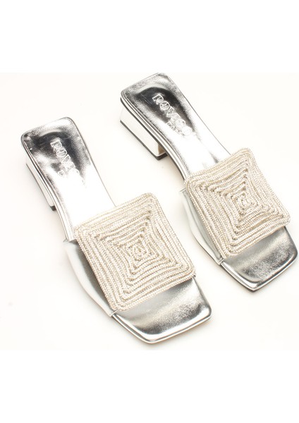 Idil Gümüş Cilt Taşlı Kadın Terlik