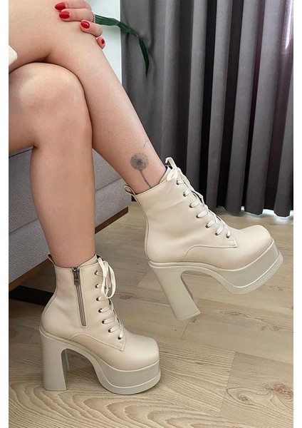 Kadın Simya Krem Bağcıklı Detaylı 12 cm Platform Topuklu Fermuarlı Bot modelleri