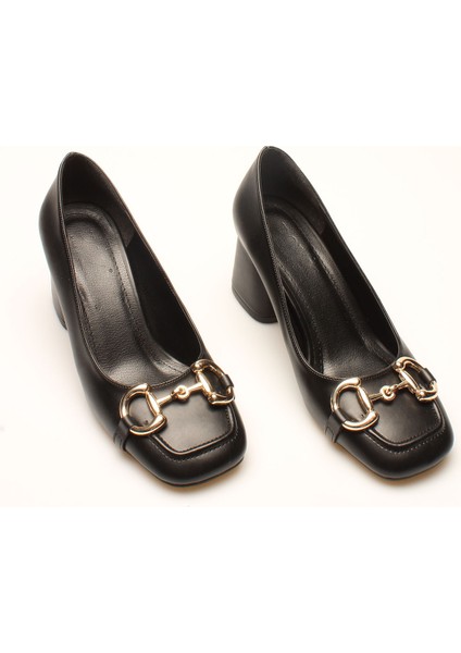 Idil Siyah Cilt Tokalı Kadın Topuklu