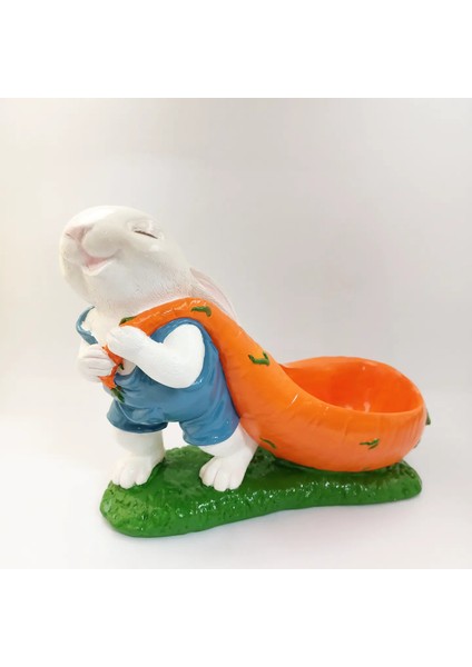 Havuç Sürükleyen Tavşan Saksı modelleri