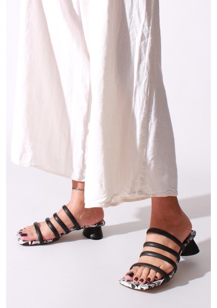 Idil Siyah Cilt Kadın Terlik