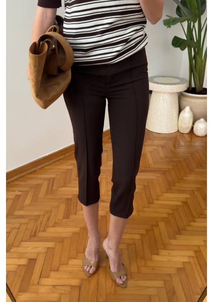 Premium Önü Çimalı Kumaş Kapri Pantolon- Kahverengi