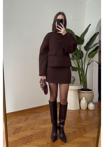 Süs Cep Detay Ceketli Etek Takım- Kahverengi