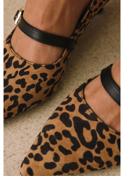 , Kadın Hakiki Deri Ayakkabı 1531050Z26104804K2 Leopar modelleri