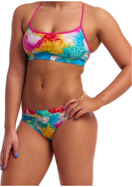 Cloudy Colours Kadın Yüzücü Spor Büstiyeri – Racerback Crop Top | Tek Üst fırsatları