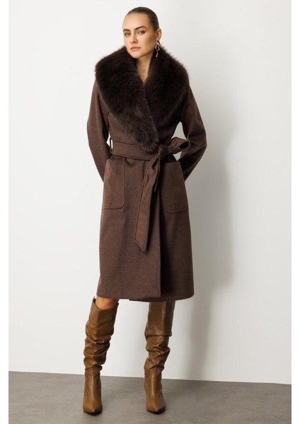 6071 Ekol Manto fırsatları