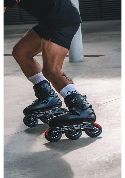 Avian T110 Black Red Urban Paten