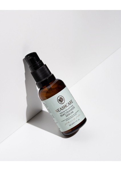 Sebum Dengeleyici ve Akne Karşıtı Gözenek Sıkılaştırcı Niacinamide Serum 30 ml modelleri