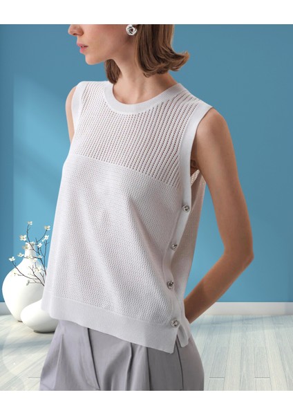 xint Kadın Regular Fit Kolsuz Yanlar Düğme Detaylı Örme Süveter modelleri