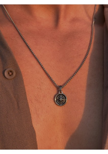 Erkek Kutup Yıldızı Motifli Madalyon Çelik Kolye fiyatları