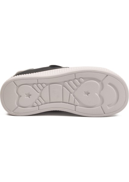 Siyah Beyaz Bağcıklı Unisex Spor Ayakkabı indirimleri