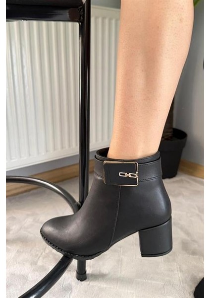 Kadın Mabel Siyah Tokalı ( 6 cm ) Topuklu Oval Burun Bot fırsatları