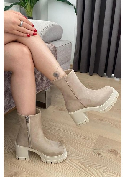 Kadın Pita Krem Süet ( 8 cm ) Platfom Topuklu Fermuarlı Bot indirimleri