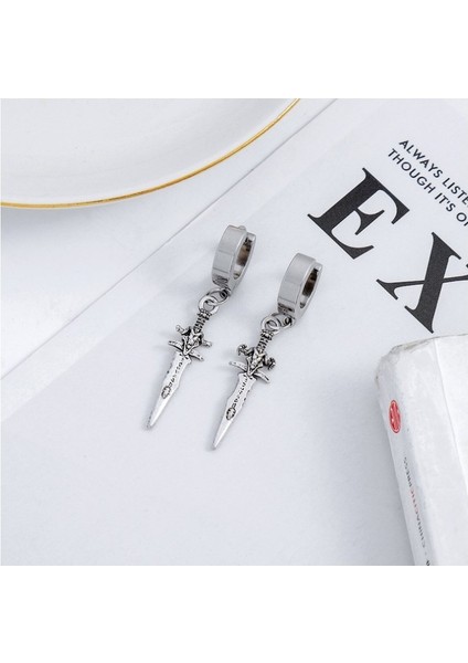 Sıkıştırmalı Deliksiz Kılıç Model Sallantılı Erkek Kadın Unisex Çelik Gri Küpe Ear Cuff 1 Adet fırsatları