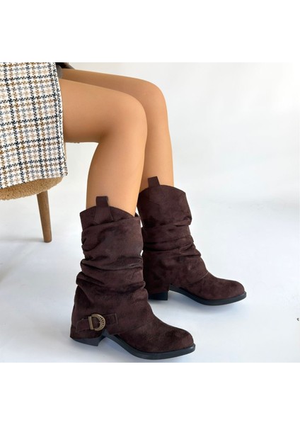 Kahverengi Süet Körüklü Kadın Topuklu Çizme fırsatları