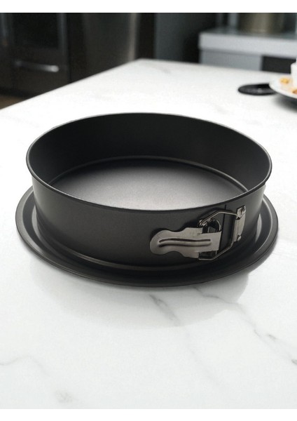 Teflon Yuvarlak Kelepçeli Kek Kalıbı Yanmaz,yapışmaz Kalıp 24 cm Profesyonel Kullanıma Uygundur