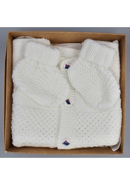 Beyaz Petek El Örgüsü Bebek Yelek-Patik Takım