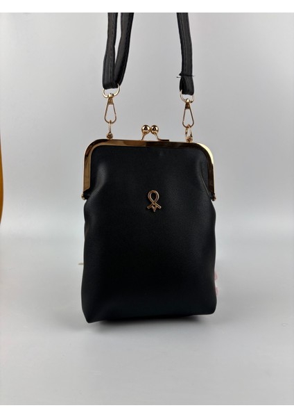 Kadın Suni Deri Siyah Metal Çerçeveli Vintage Mini Boy El Çantası fırsatları