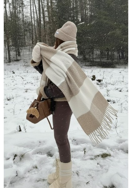 Ithal Puffy Bej Kare Desenli Atkı Şal Omuz Şalı modelleri