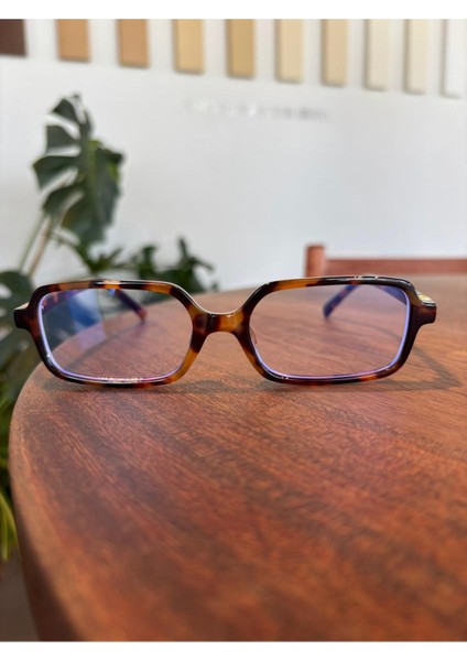 Miux Mi Metal Aksesuarlı Kare Güneş Gözlüğü Miux Şık Unisex Model UV400 Koruma indirimleri