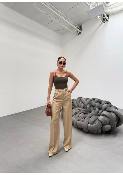 Trio Arka Bel Lasti̇k Detayli Palazzo Pantolon modelleri