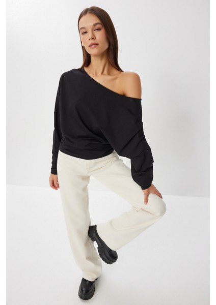 Açık Omuzlu Örme Sweatshirt LEN0044 Siyah