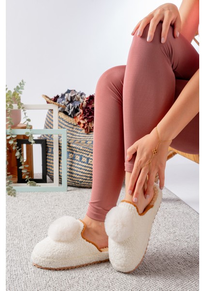 Kadın Ev Terliği Ponpon Şık Giyim Hediyelik Çeyiz Bohça Misafir Terliği modelleri