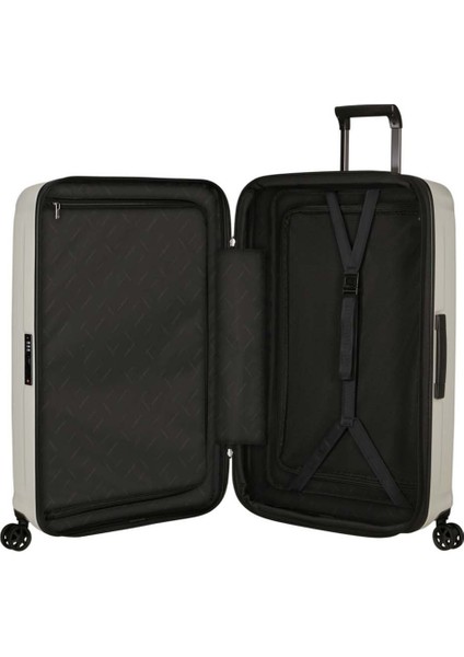 Spinner Nuon 4 Tekerlekli 75 cm Büyük Boy Valiz modelleri