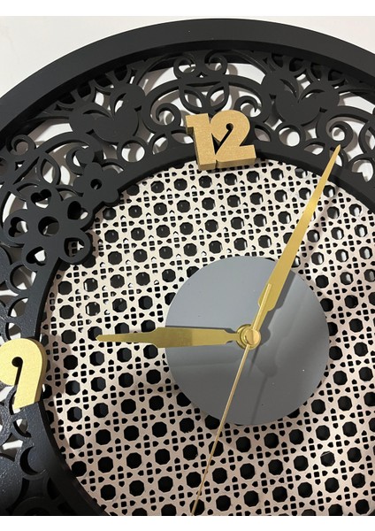 Hazeran Detaylı Dekoratif Nera Duvar Saati 70X40 Siyah-Altın fırsatları