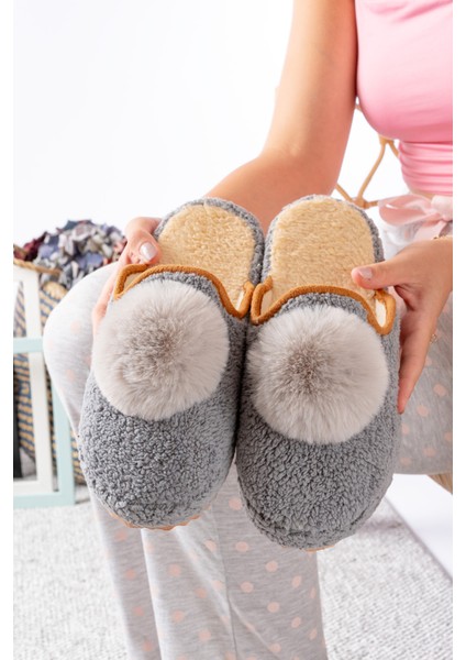 Kadın Ev Terliği Ponpon Şık Giyim Hediyelik Çeyiz Bohça Misafir Terliği