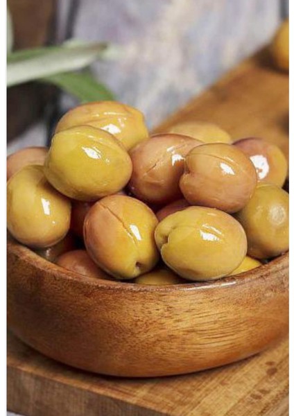 Osman Bey Zeytinyağı ve Zeytincilik Lüx Büyük Çizik Zeytin