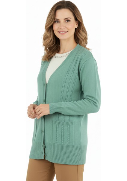 Kadın Kışlık Örgü Desenli Düğmeli Çift Cepli Uzun Kollu Normal Kesim Likralı Kardelen Dokuma Anne Hırka modelleri