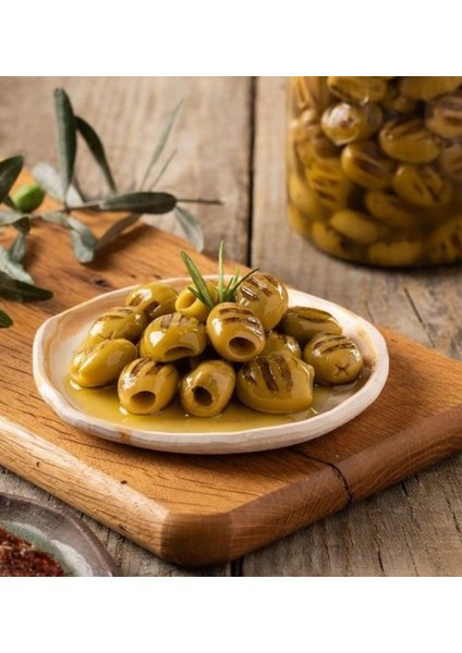 Osman Bey Zeytinyağı ve Zeytincilik Barbekü Soslu Zeytin modelleri