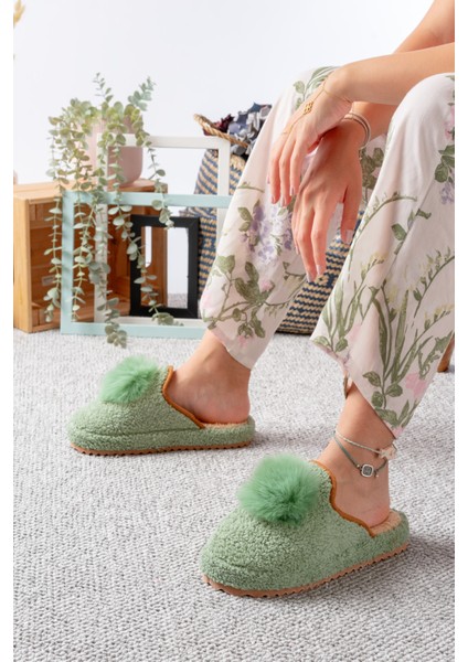 Kadın Ev Terliği Ponpon Şık Giyim Hediyelik Çeyiz Bohça Misafir Terliği modelleri