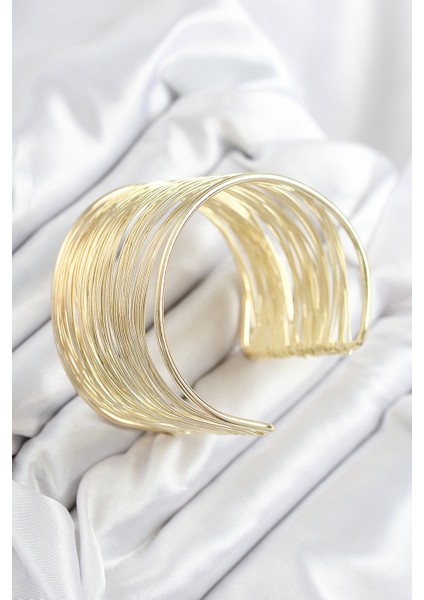 Pirinç Tel Sarma Model Gold Renk Kadın Bileklilk - TJ-BB7895