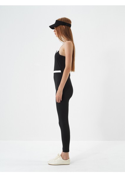 Kadın Siyah Esnek Dokulu Slim Fit Tulum fırsatları