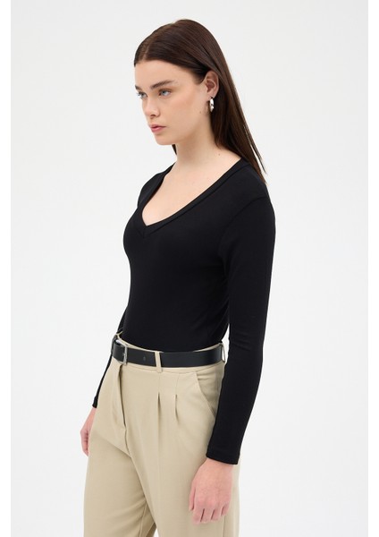 Siyah V Yaka Uzun Kol Body 1452 modelleri