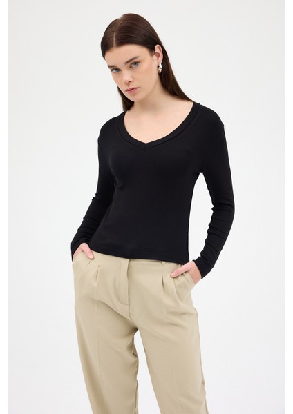 Siyah V Yaka Uzun Kol Body 1452